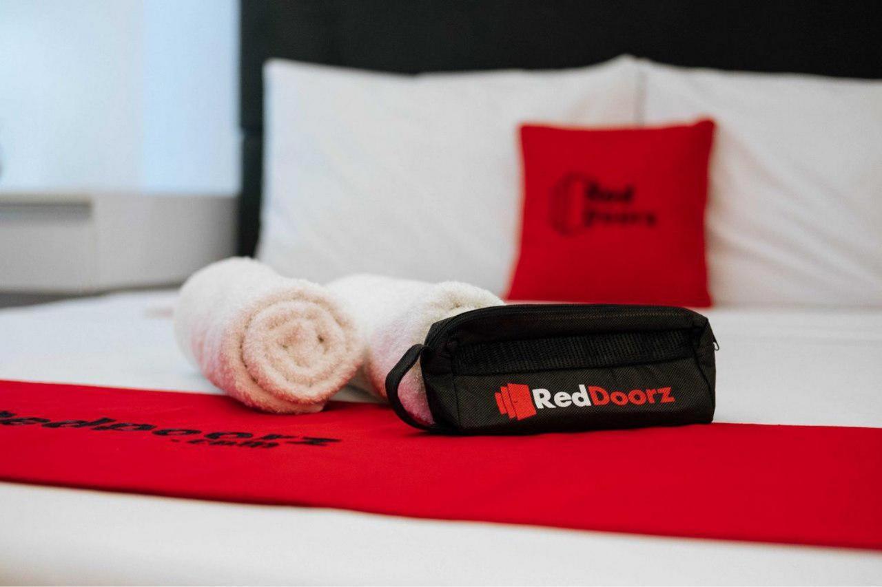 Hotel Reddoorz Syariah @ Jalan Ir Haji Juanda Jambi Exteriér fotografie